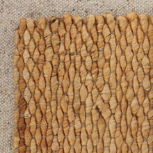 Load image into Gallery viewer, Ripple Weave Jute Mats